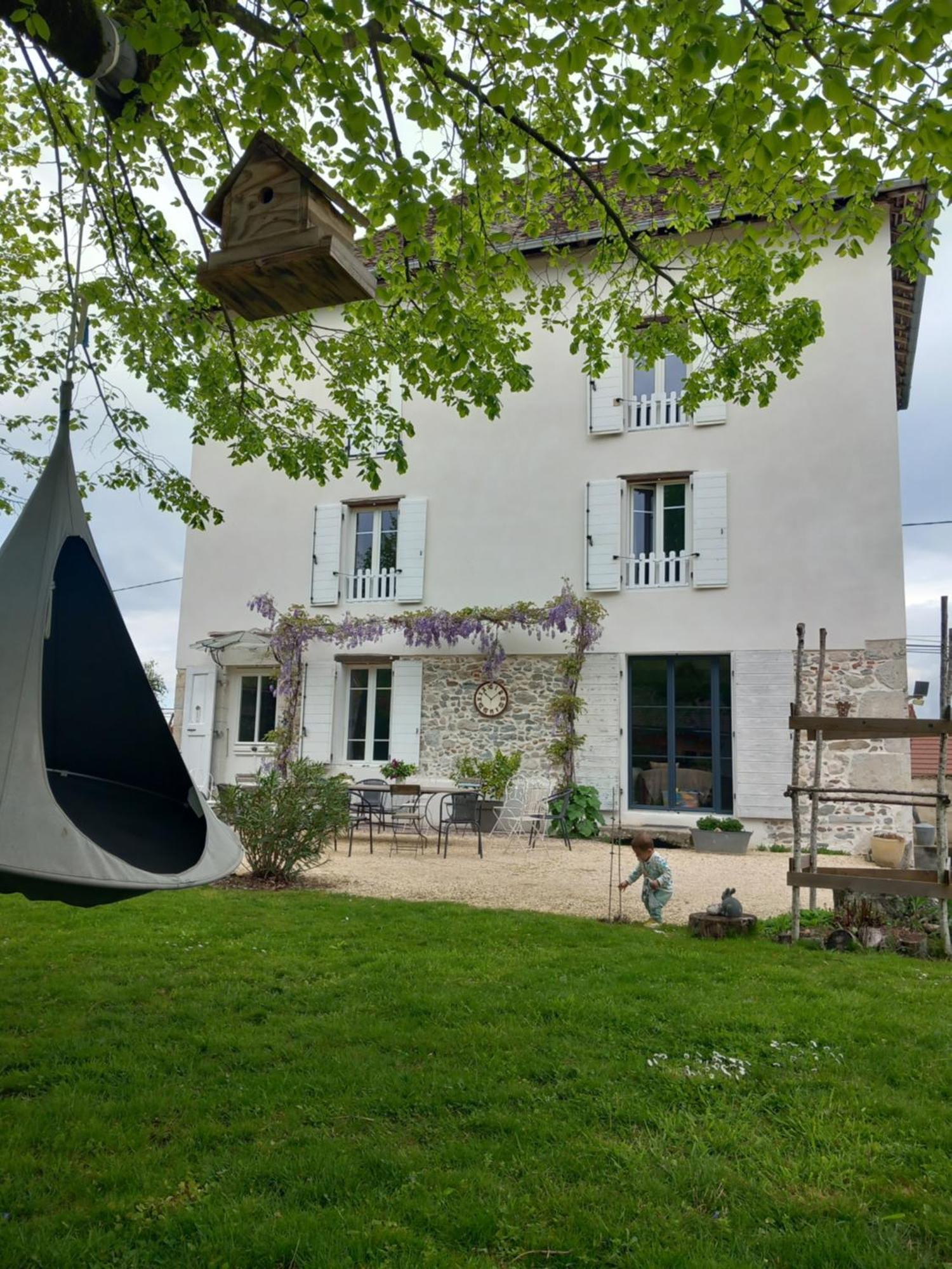 Les Tilleuls Saint-Jean-d'Avelanne Exteriör bild